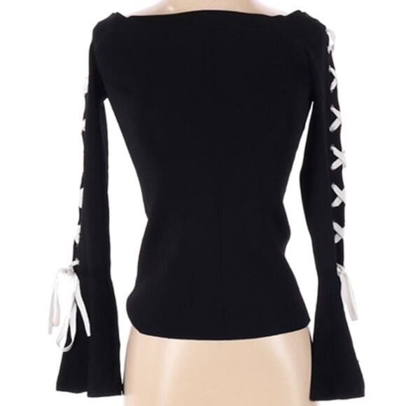 Scripted Off-The-Shoulder Contrast Lace-Up Bell Sleeve Sweater Size Small - Picture 2 of 9